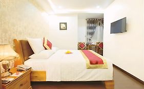 Khách sạn Airport